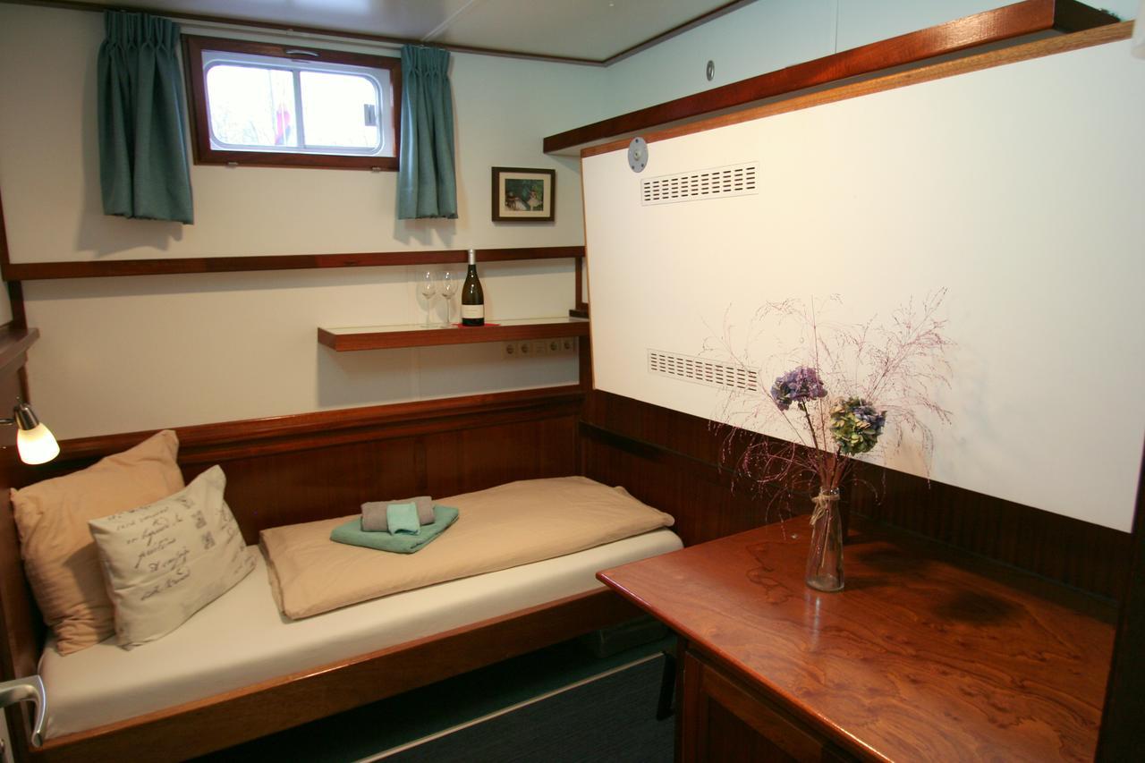 Hotelboat Fiep Amsterdam Exterior foto